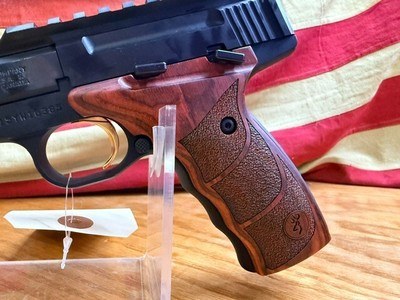 BROWNING BUCK MARK - Image 7 of 11