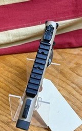 RUGER MARK IV - Image 5 of 8