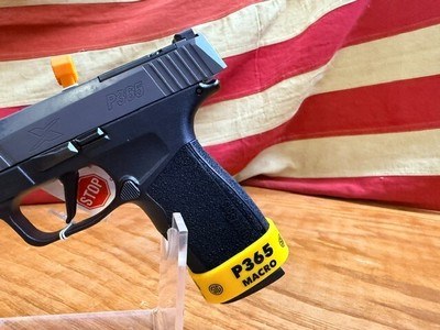 SIG SAUER P365 9MM PISTOL - Image 9 of 9