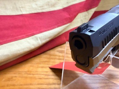 SIG SAUER P320 - Image 8 of 13
