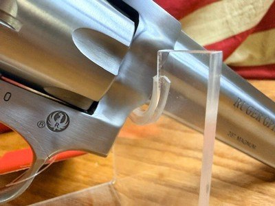 RUGER GP100 - Image 6 of 14