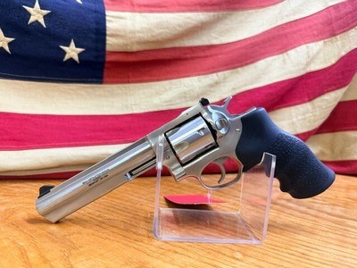 RUGER GP100 - Image 11 of 14