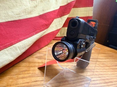 GLOCK 19 GEN 6 - Image 13 of 14