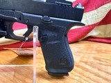GLOCK 19 GEN 6 - Image 8 of 14