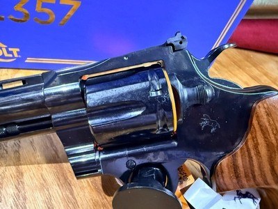 COLT BOA 357MAG REVOLVER - Image 5 of 5