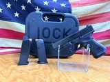 GLOCK 19 GEN 5 - Image 1 of 12