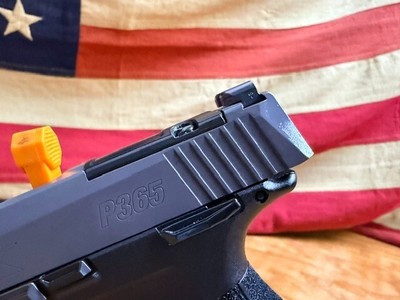 SIG SAUER P365 - Image 4 of 11