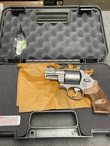 Smith & Wesson 629-6 Performance Center - 11 of 13