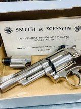 SMITH & WESSON MODEL 19-4 COMBAT MAGNUM .357 MAG. TWO BARREL SET 4