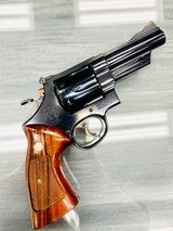 SMITH & WESSON MODEL 29-2 .44 MAGNUM 4