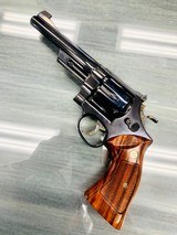 SMITH & WESSON MODEL 27-2 .357 MAGNUM 6