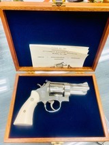 SMITH & WESSON PRE-27 DISTINGUISHED COMBAT MAGNUM .357 MAGNUM W/ GENUINE IVORY GRIPS - 2 of 7