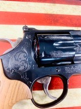 SMITH & WESSON PERFORMANCE CENTER CLASSIC SERIES MODEL 29-10 .44 MAGNUM ENGRAVED - 6 of 12