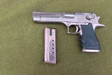 Desert Eagle 50AE - 6 of 9