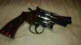 smith and wesson model 25
LEW
HORTON - 8 of 11