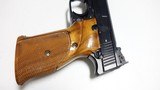 Smith & Wesson Model 41 22 LR Semi-Auto pistol MINT! - 6 of 12