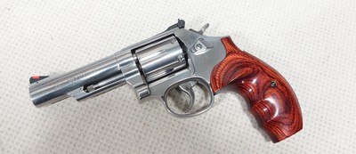 Smith & Wesson Model 66 .357 Magnum 4