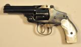 Smith & Wesson safety hammerless .38 S&W - 2 of 6