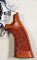 Smith & Wesson 66-1 - 4 of 6