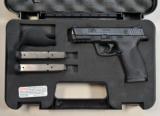  Smith & Wesson M&P 45-
.45 ACP - 1 of 7
