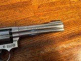 SMITH & WESSON.
MODEL.
617.
LIKE NEW. - 3 of 9