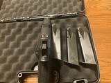 SIG. MK-25.9MM.LIKE. NEW.WITH. 3. 15. ROUND. MAGS.AND CASE. - 4 of 6