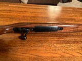 WEATHERBY.MARK. V.LEFT.HAND.ACTION.300. WEATHERBY.MAG.99 %.Condition - 8 of 16