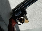 COLT.
PYTHON.
375. MAG.
MADE
IN 1971.
99 %. CONDITION. VERY LITTLE. USEED - 16 of 18