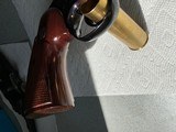 COLT.
PYTHON.
375. MAG.
MADE
IN 1971.
99 %. CONDITION. VERY LITTLE. USEED - 15 of 18