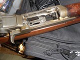 SPRINGFIELD M1 GARAND,30-06 IN EXC CONDITION.METAL 98%, WOOD 98% TE=1, MW=1, SER# 4371189,1952-54, WITH 9-53 BARREL - 3 of 15