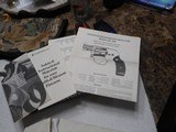 SMITH WESSON MODEL 649 BODYGUARD,38 SPEC,BRITE STAINLESS, NEW IN BOX,5 SHOT,J FRAME,ROUND BUTT,9.9 COND W BOX,PAPERS - 12 of 15
