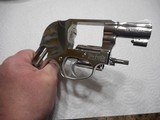 SMITH WESSON MODEL 649 BODYGUARD,38 SPEC,BRITE STAINLESS, NEW IN BOX,5 SHOT,J FRAME,ROUND BUTT,9.9 COND W BOX,PAPERS - 8 of 15