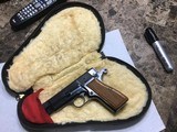 Browning Hi Power, 9mm T series,Belgium made,fixed sights, never fired with Browning pouch - 10 of 15