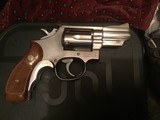 Smith & Wesson model 66-2,357 magnum,2 1/2 barrel,stainless, TT,TS, red ramp site,NIB,orig grips,99,9% - 2 of 13
