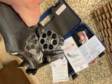 Smith & Wesson.Model 686-6 PLUS,357 magnum,7 rounds,6in barrel.NEW IN Matching Factory Box,never fired - 6 of 12