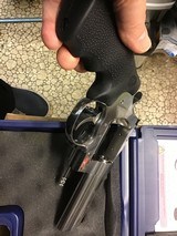 COLT KODIAK,44 Magnum revolver, 6 shot,4inch ported barrel,bright stainless,HD frame, NEW IN BOX,Never Fired - Image 3 of 12