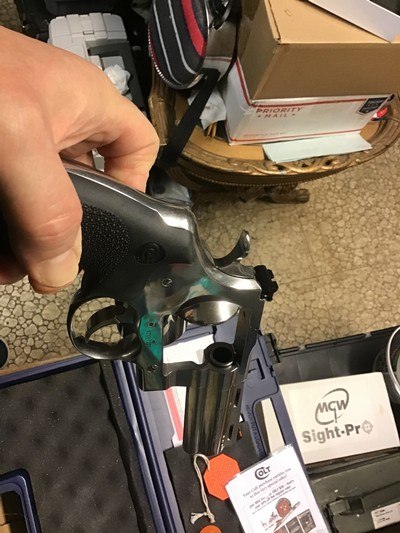COLT KODIAK,44 Magnum revolver, 6 shot,4inch ported barrel,bright stainless,HD frame, NEW IN BOX,Never Fired - Image 10 of 12