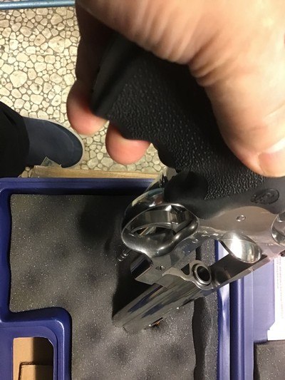 COLT KODIAK,44 Magnum revolver, 6 shot,4inch ported barrel,bright stainless,HD frame, NEW IN BOX,Never Fired - Image 7 of 12