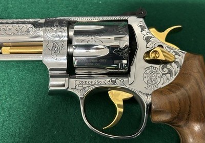 American Freedom Tribute Revolver.America Remembers number 9 of 250 - Image 8 of 9