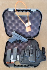 Glock G42 sub-compact .380 semi - auto