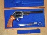 S&W model 27-2 in presentation case - 1 of 8