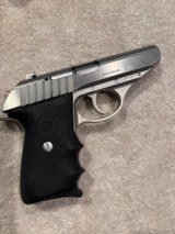 Sig Sauer P232 SL - 1 of 8