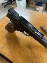 S&W Model 41 - 3 of 8