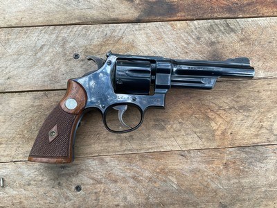 Smith & Wesson registered 357 Magnum - Image 2 of 15