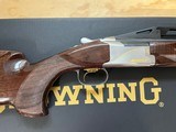 Browning 725 Trap Max 32” Beautiful Wood - 7 of 11