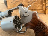 Smith & Wesson Performance Center Model 629-6 44 MAG - 12 of 19