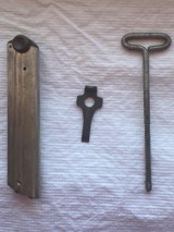 PORTUGUESE M943(1943) LUGER HOLSTER LOT - 12 of 15