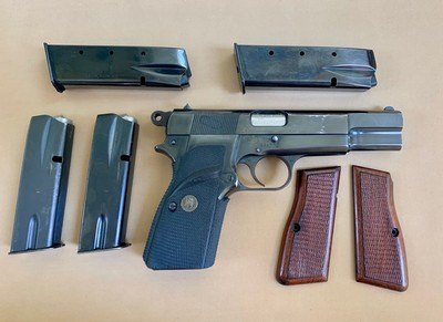 Belgium Browning Hi-Power 9mm (1963) - Image 1 of 7