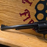 RUGER NEW MODEL SUPER
BLACKHAWK 44MAG - 3 of 12