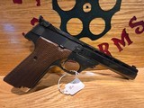 HIGH STANDARD THE VICTOR 22LR HAS MILITARY ON FRAME ALSO
HI STANDARD - 2 of 12